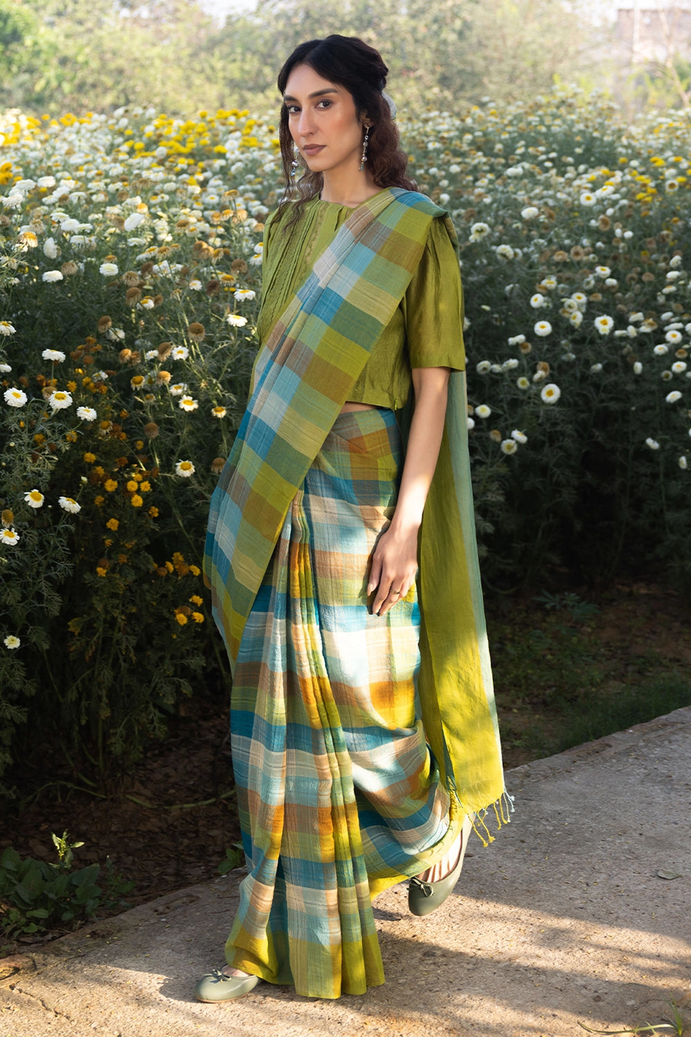 Entwined Checkered Saree