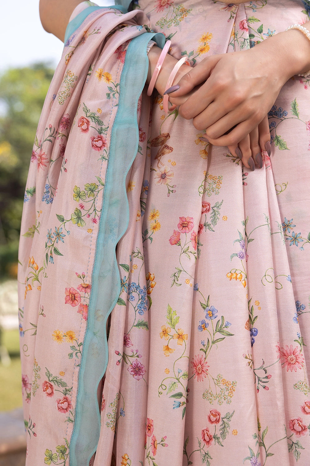 Forest Breeze Pink Scalloped Saree