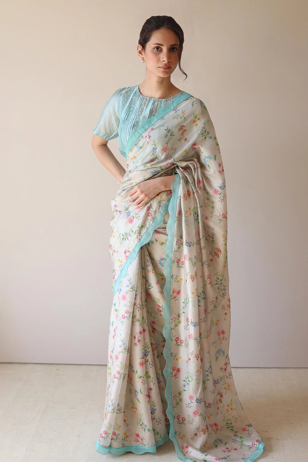 Forest Breeze Beige Scalloped Saree