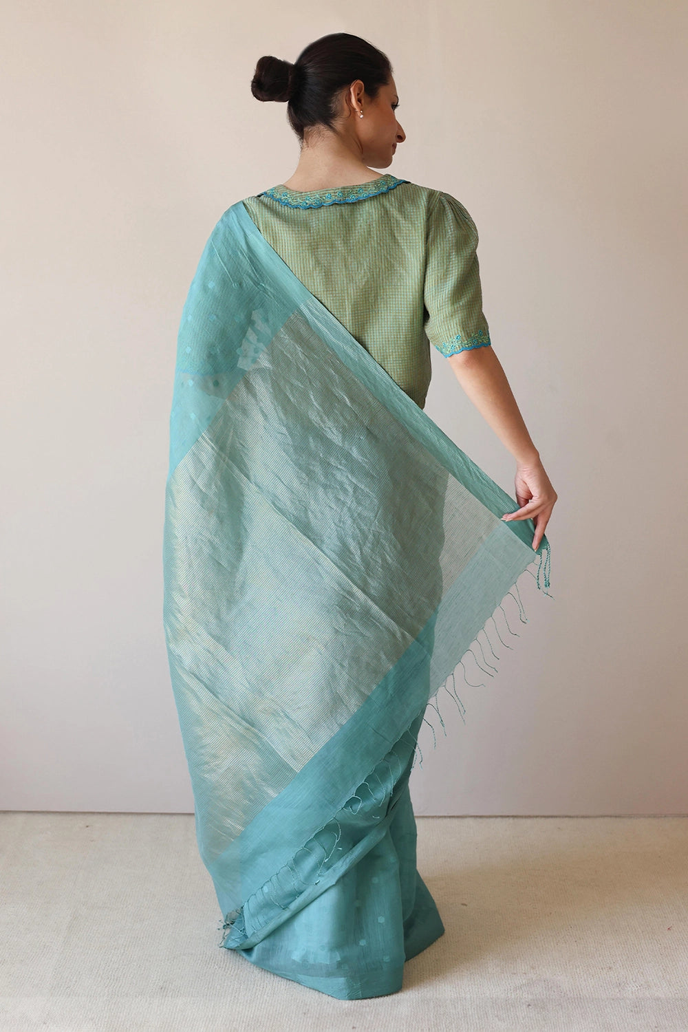 Teal Wildflower Meadow Jamdani Saree