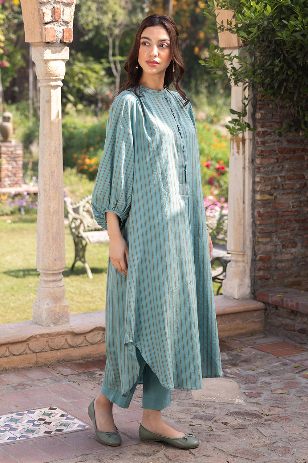 Lost-in-Time Striped Teal Kurta Set