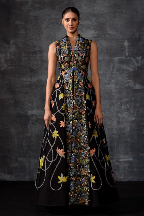 Sleeveless Black Statement Gown