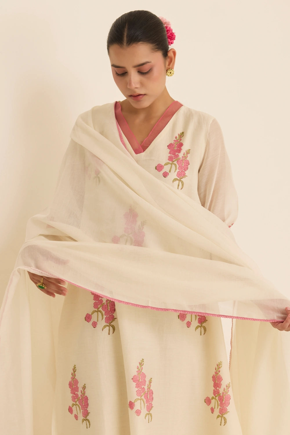 Ava Floral Kurta Set