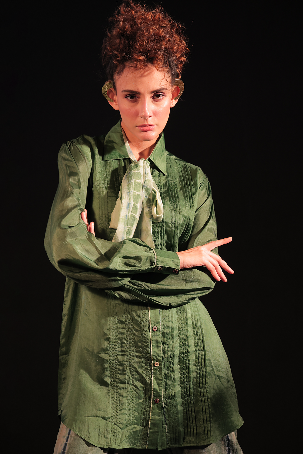 Emerald Pleated Bow Knot Emerald Silk Shirt