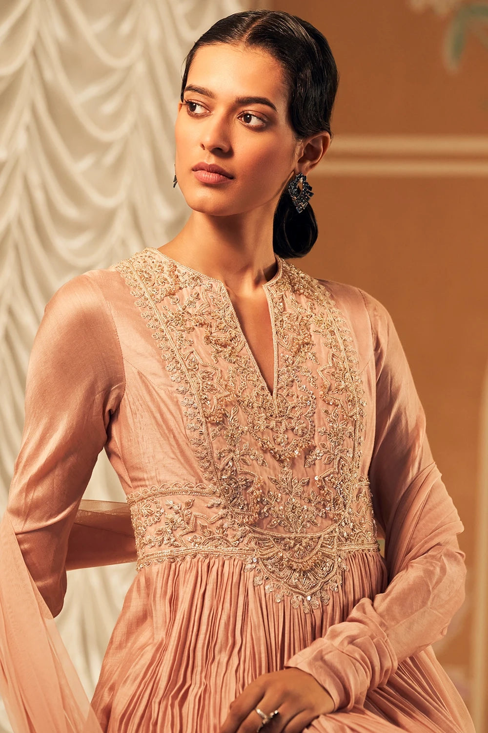 Naqsh Dusky Pink Anarkali Set