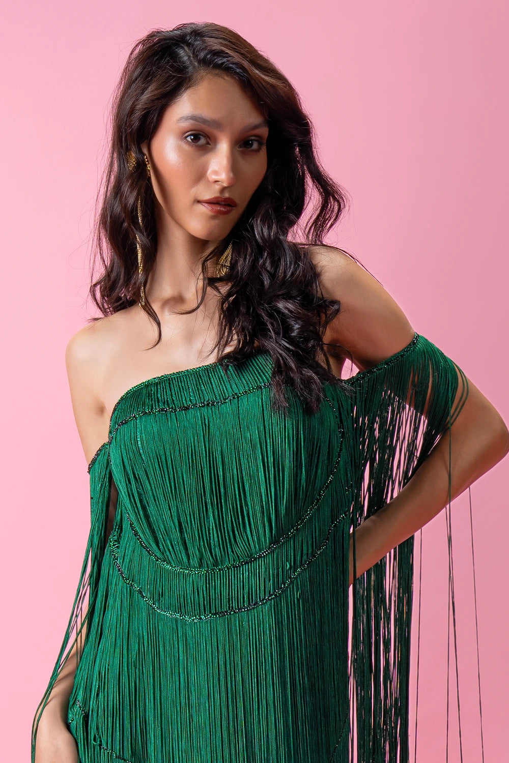 Off-Shoulder Crystal Handwork Fringe Dress 2XL Off-Shoulder Crystal Handwork Fringe Dress 2XL