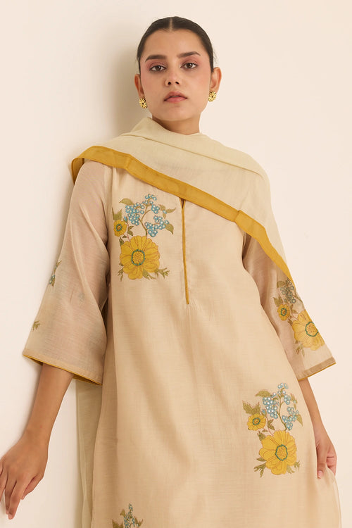 Ecru Floral Serene Kurta Set