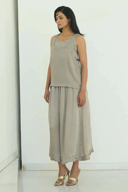Silver Lia Embroidered Set