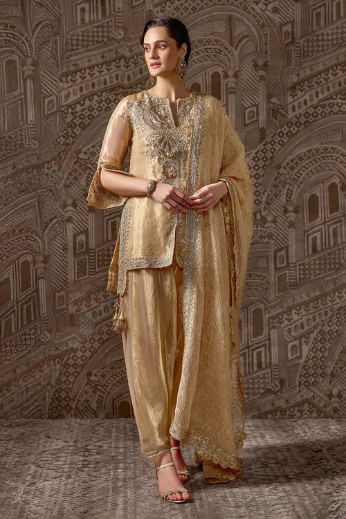 The Goldbound Kurta Set