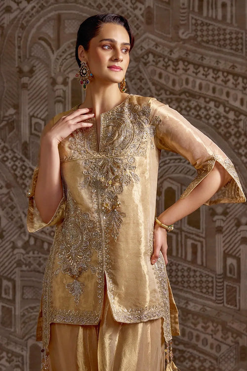 The Goldbound Kurta Set