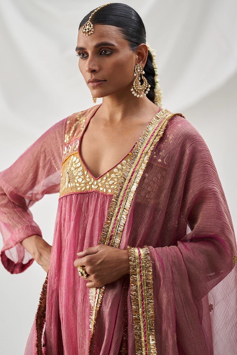 Madhumalti Pink Kurta Set