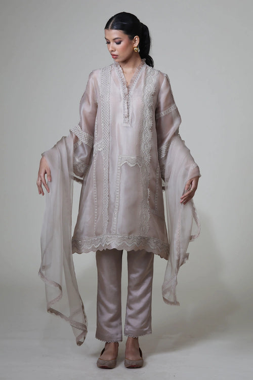 Sand Farida Lace Dupatta