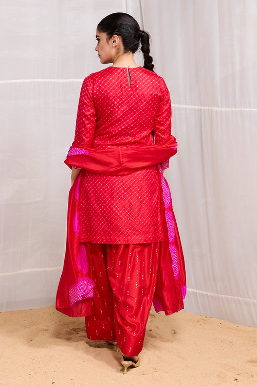Red Kair Suit