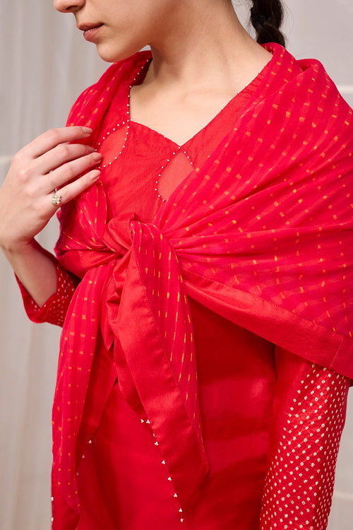 Red Raah Suit