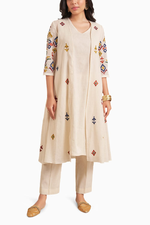 Nazam Off White Kurta Set