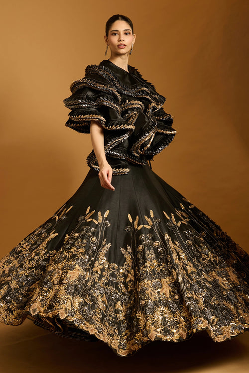 Trifecta Black Farmstead Lehenga
