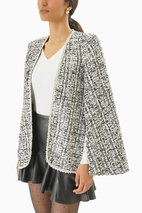 Black & White Statement Cape