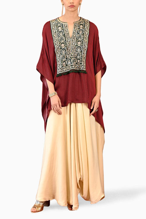 Paisley Doorva Cape Set