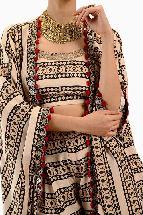 Paisley Embrodiered Noor Cape Set