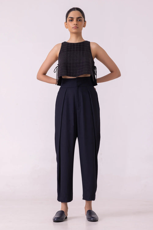 Elinor Black Barrel Pants