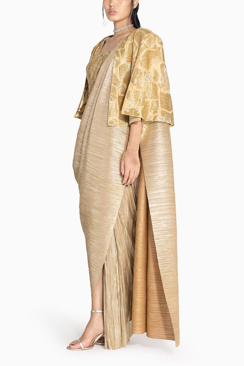 Metallic 2.0 Gold Sari with Milkyway Crossover Top and Wave Cape