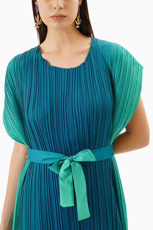 Ombre Pleated Midi Dress