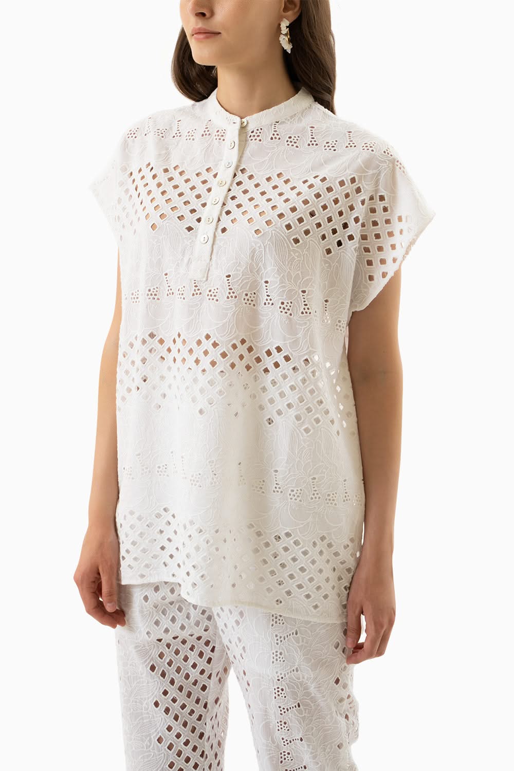 White Holiday Inn Shirt