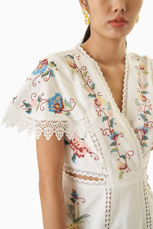 The Pure Abundance Blouse